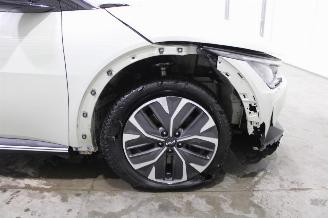 Kia EV6  picture 5