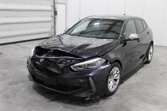 Auto incidentate BMW 1-serie 118 2020/9