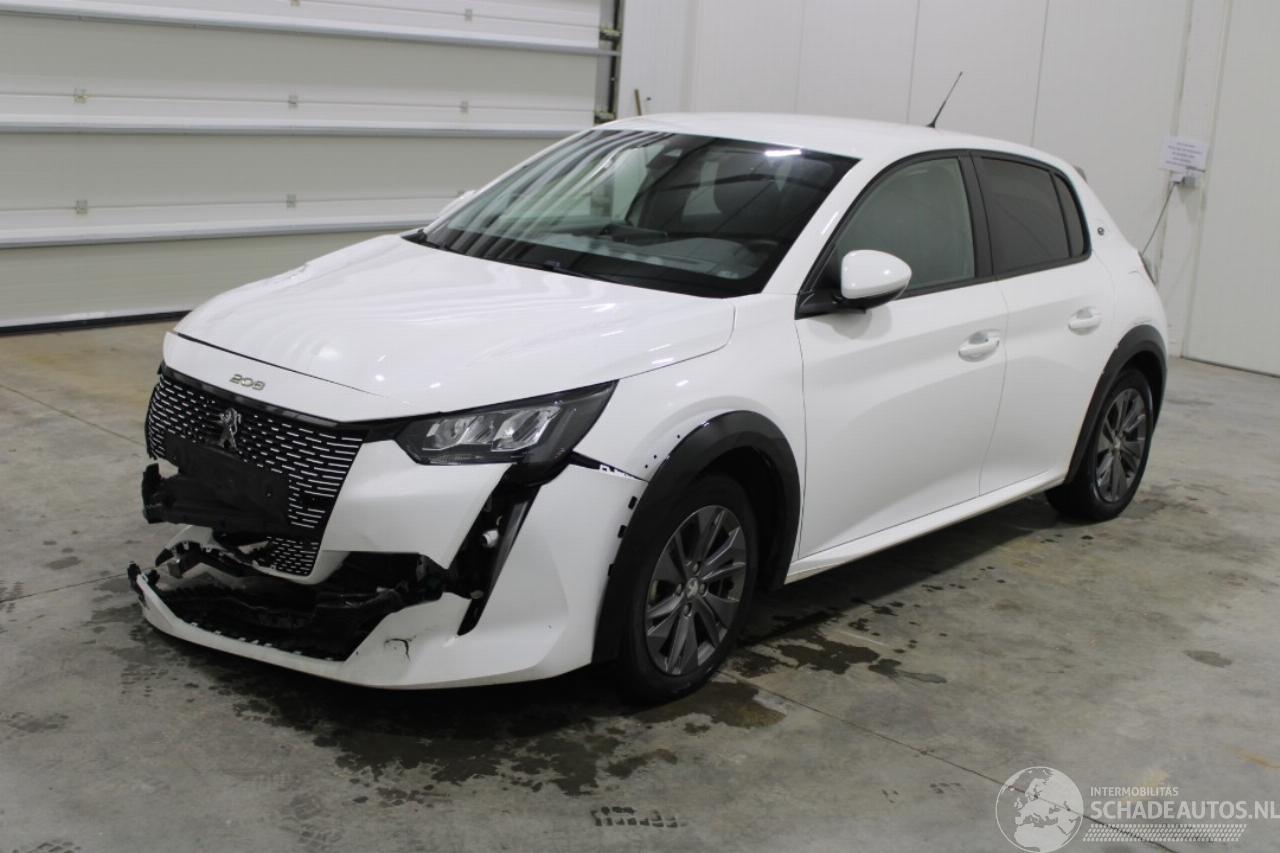 Peugeot e-208 