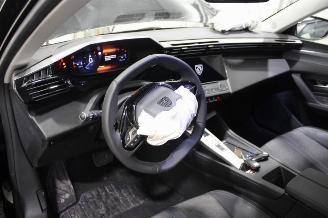 Peugeot 308  picture 10