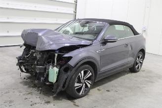 Damaged car Volkswagen T-Roc  2023/7