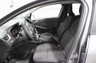 Renault Clio  picture 8