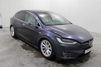 Tesla Model X  picture 3