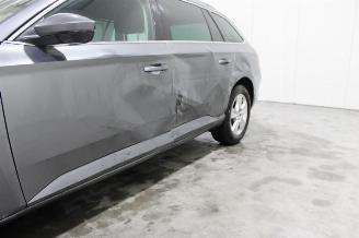 Skoda Superb  picture 6