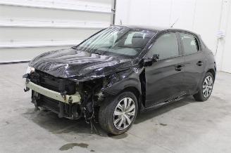 Damaged car Peugeot 208  2023/3