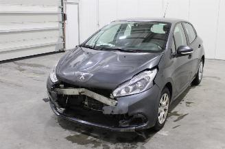 Avarii autoturisme Peugeot 208  2015/12