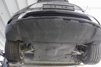 Tesla Model Y  picture 17