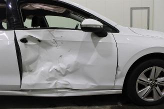 Volkswagen Golf  picture 6