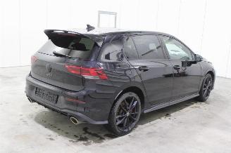 Volkswagen Golf  picture 3