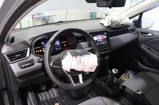 Renault Clio  picture 10