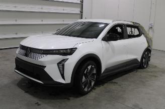 Sloopauto Renault Scenic  2025/6