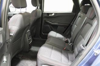 Ford Kuga  picture 12