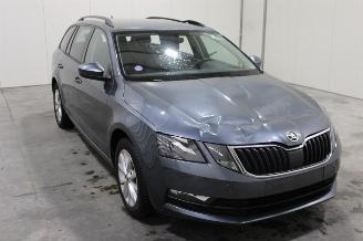 Skoda Octavia  picture 2