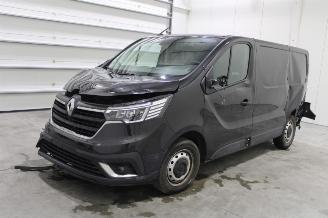 Coche siniestrado Renault Trafic  2022/3