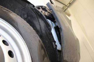 Renault Express  picture 17