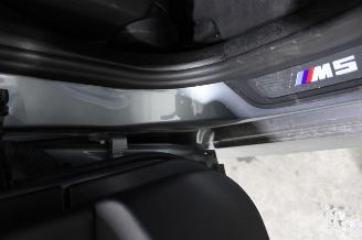 BMW M5  picture 25