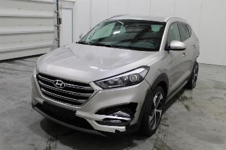 uszkodzony samochody osobowe Hyundai Tucson  2018/7