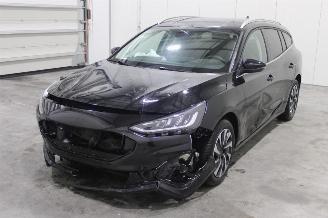 Vaurioauto  passenger cars Ford Focus  2024/3