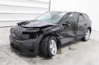 Voiture accidenté Ford Explorer  2025/11