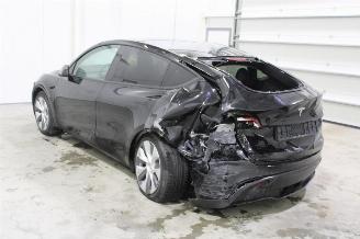 Tesla Model Y  picture 4