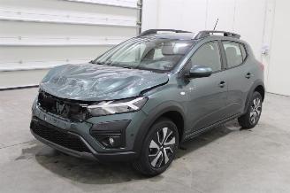 krockskadad bil auto Dacia Sandero  2025/10