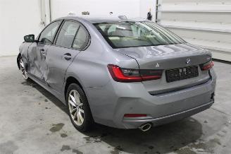 BMW 3-serie 320 picture 4