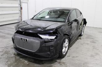 Schadeauto Audi Q4 e-tron 2025/5