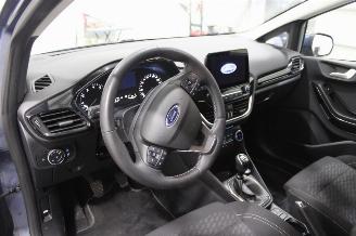 Ford Fiesta  picture 10