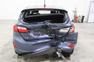 Ford Fiesta  picture 7