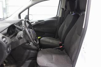 Ford Transit Courier Van Transit Courier picture 11