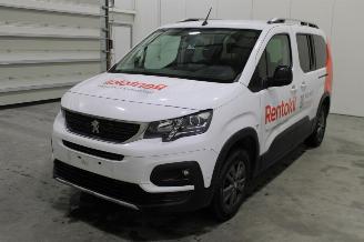 Schadeauto Peugeot Rifter  2023/2