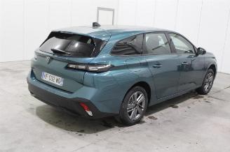 Peugeot 308  picture 4