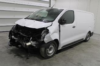 damaged passenger cars Peugeot Expert  2025/6