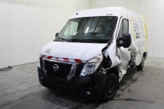 krockskadad bil auto Nissan Interstar  2023/12