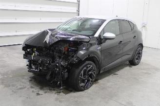 Schadeauto Renault Captur  2025/3