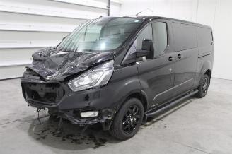 Ford Transit  picture 1