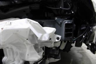 Volvo C-40 C40 picture 23