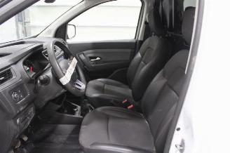 Renault Express  picture 8