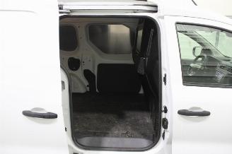 Renault Express  picture 18