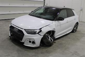 Unfallwagen Audi A1  2020/2