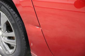 Peugeot 208  picture 7