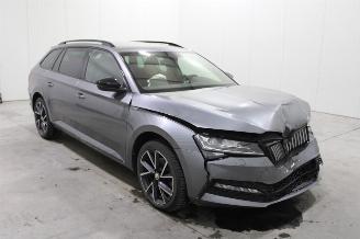 Skoda Superb  picture 2