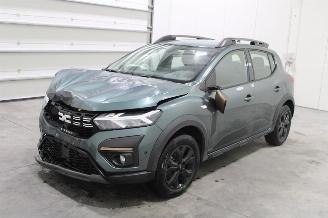 damaged passenger cars Dacia Sandero  2024/5