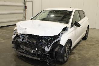 Unfallwagen Hyundai I-20 i20 2022/1