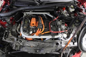 Mini Cooper SE picture 14