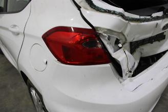 Ford Fiesta  picture 6