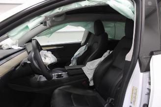Tesla Model Y  picture 11
