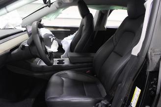 Tesla Model Y  picture 11