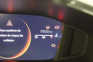 Peugeot 208  picture 14