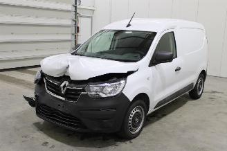 Auto incidentate Renault Express  2024/12